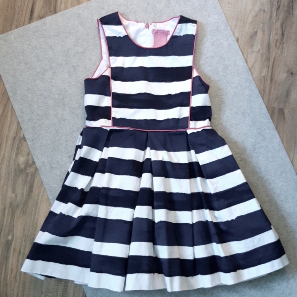 Isaac Mizrahi blue & white dress size 6.